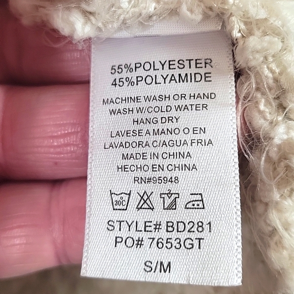 COZY Casual Boucle Fuzy Knit Asymmetric Cardigan Size S/M - Picture 3 of 7